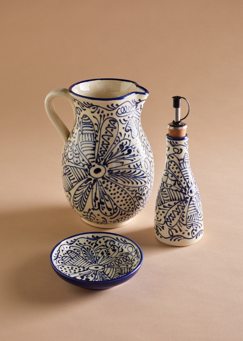 Ceramic Olive Oil Dispenser in Floral Blanca – Quinn Says