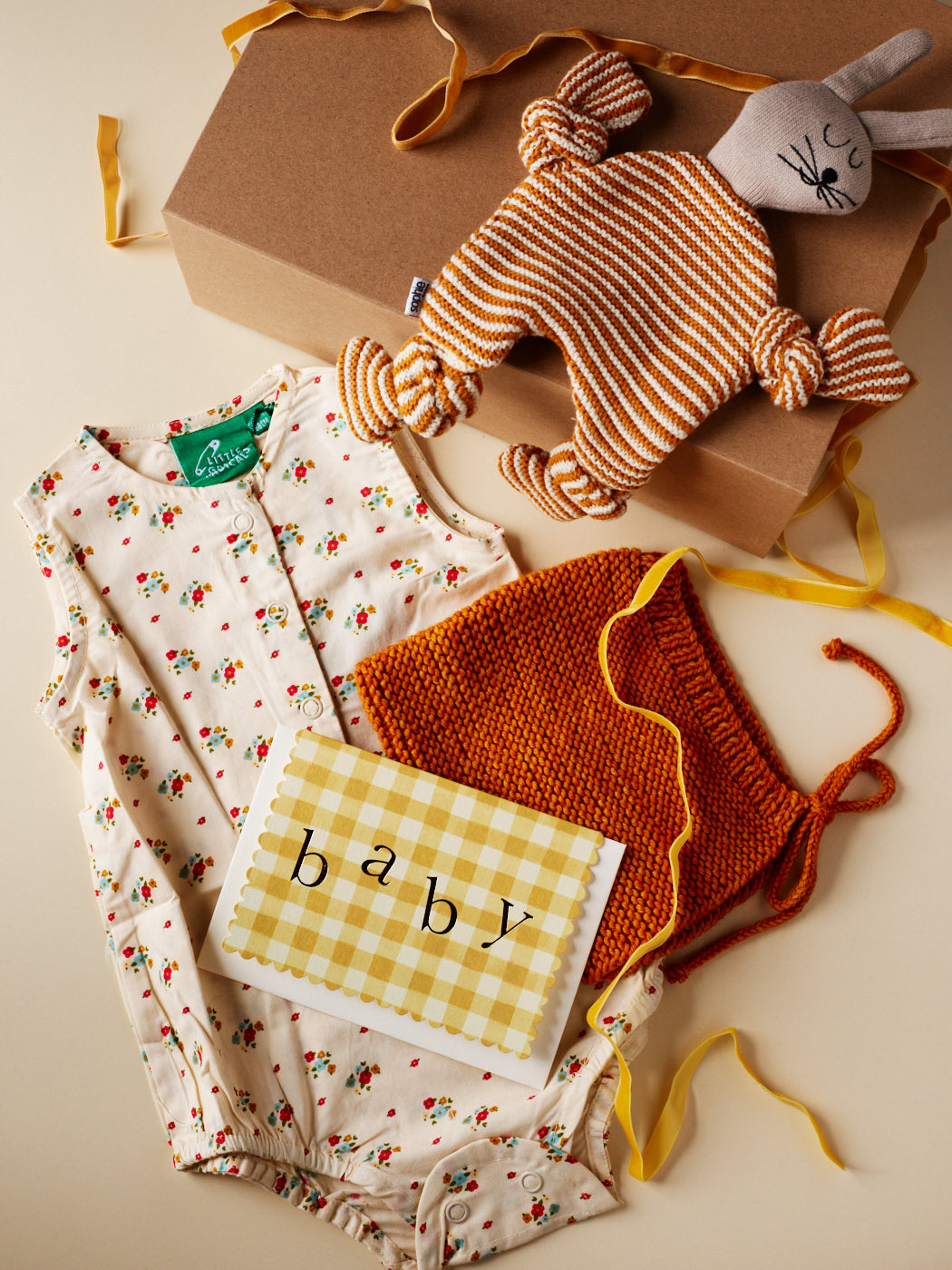 Sustainable & Organic New Baby Gifts custom baby gift box