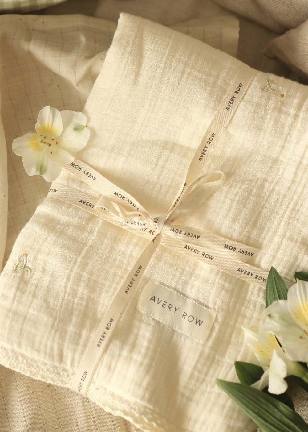 Baby Blankets & Muslin Swaddles