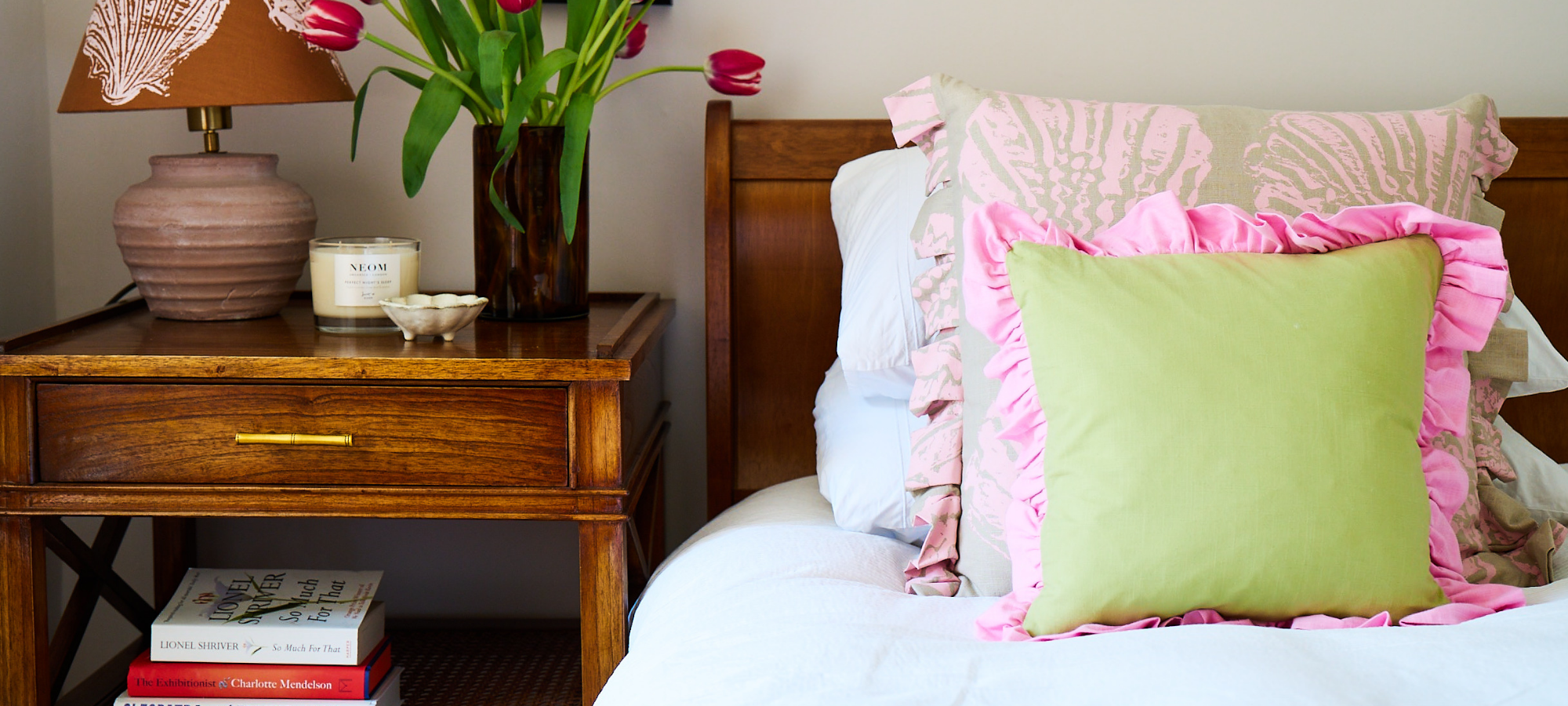 LORAL frilled cushions
