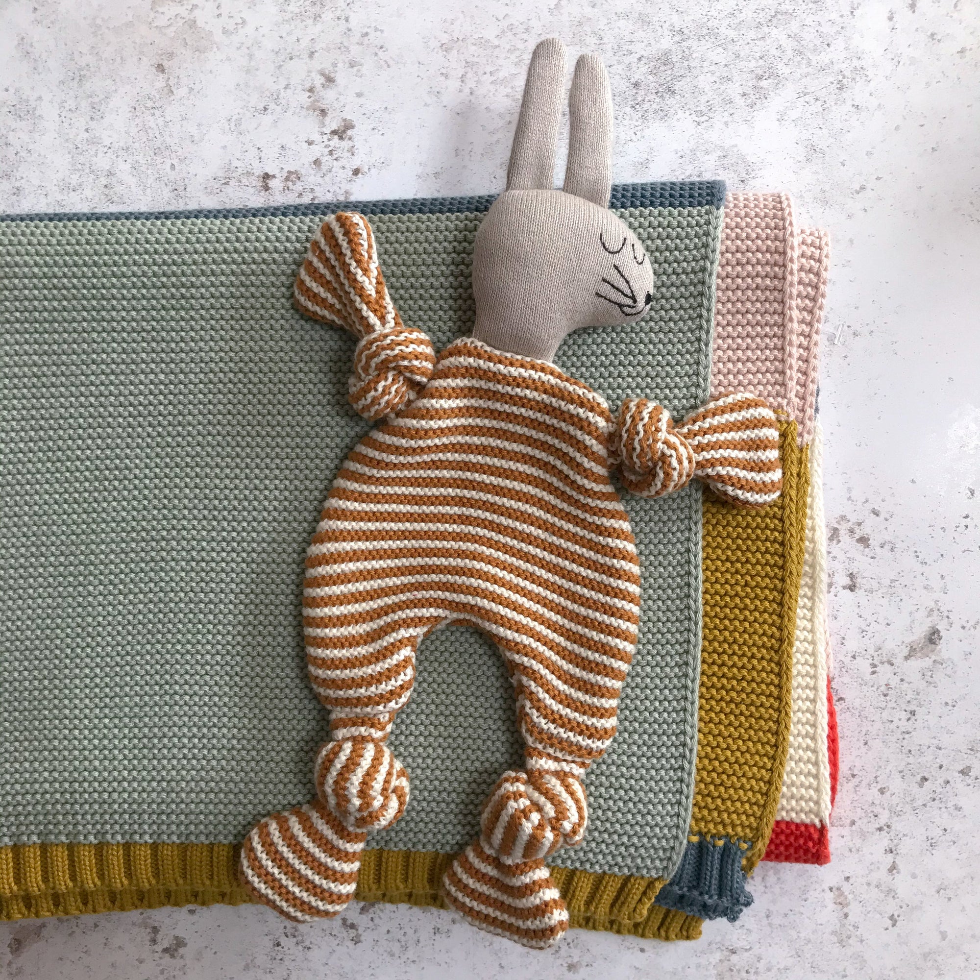 Soft Toys & Newborn Baby Comforters Organic