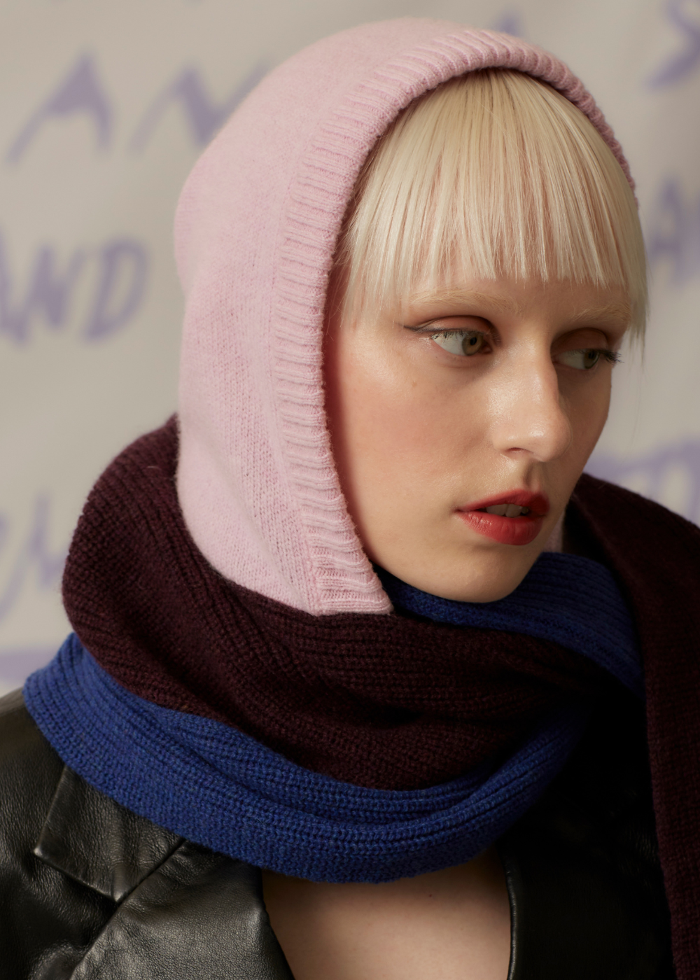 HADES Wool The Hooded Scarf | Pink