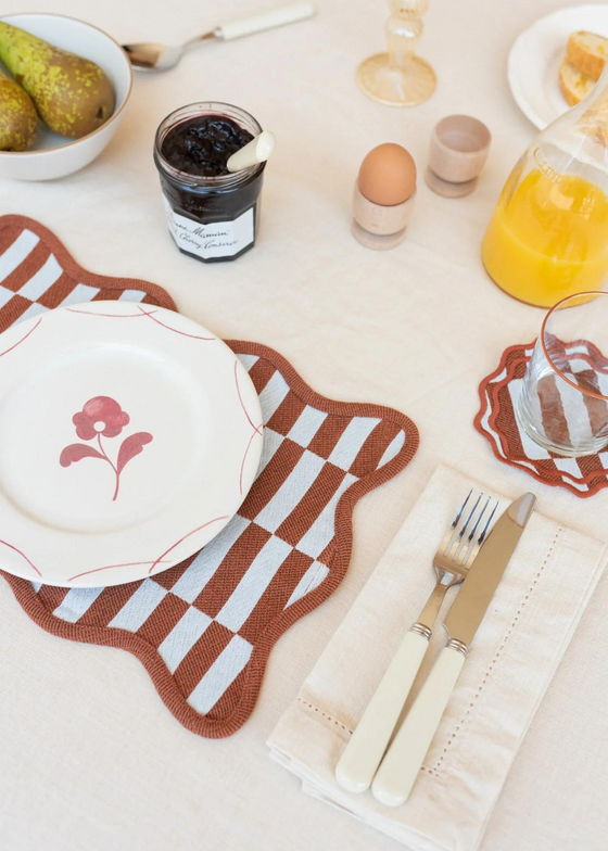 TBCo Cotton Scallop Placemats Set of 2  Rust Checkerboard