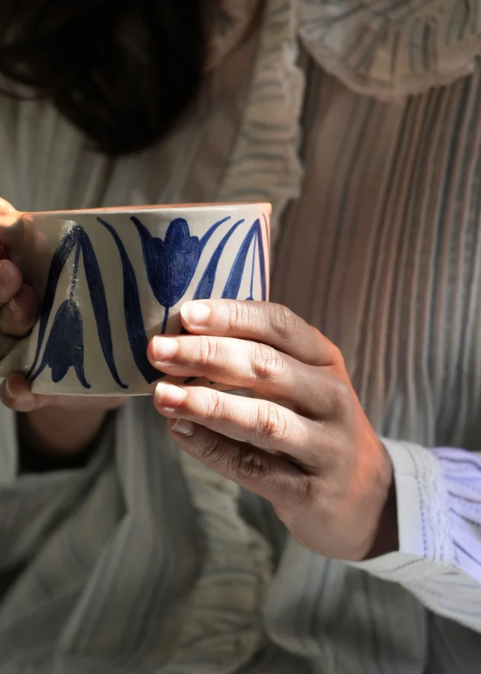 Tulip Mug With Twisted Rope Handle where there’s mud