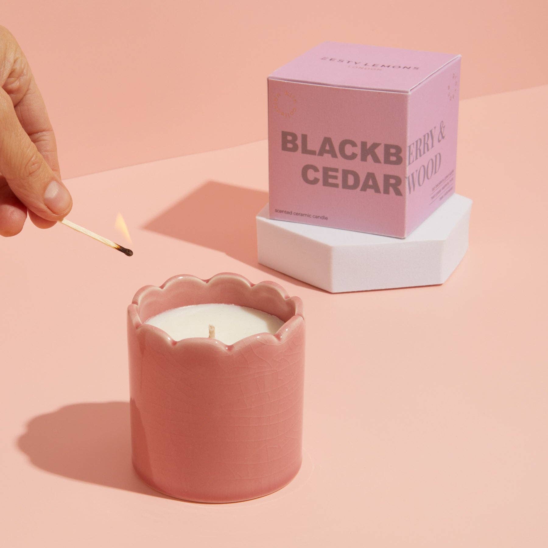 Ceramic Scalloped Pink Candle - Blackberry & Cedarwood
