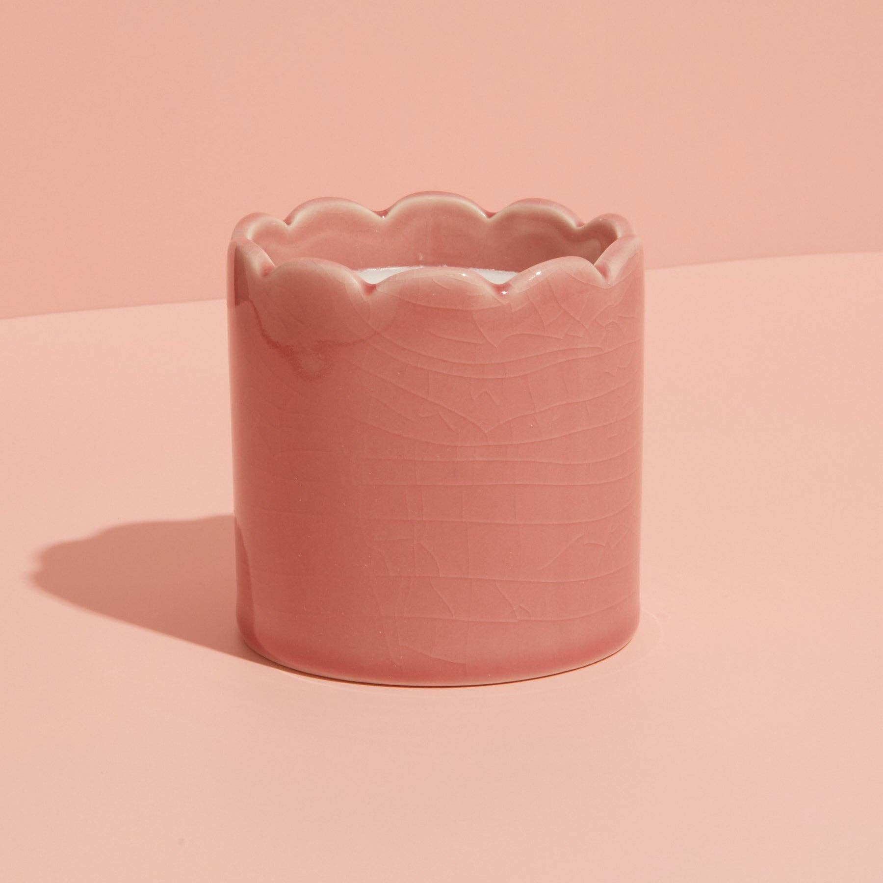 Ceramic Scalloped Pink Candle - Blackberry & Cedarwood