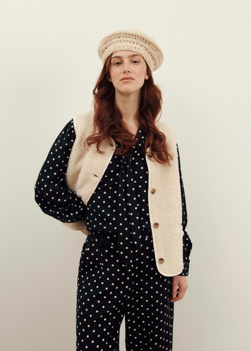 Emile et Ida Sleeveless Sherpa Jacket in Cream