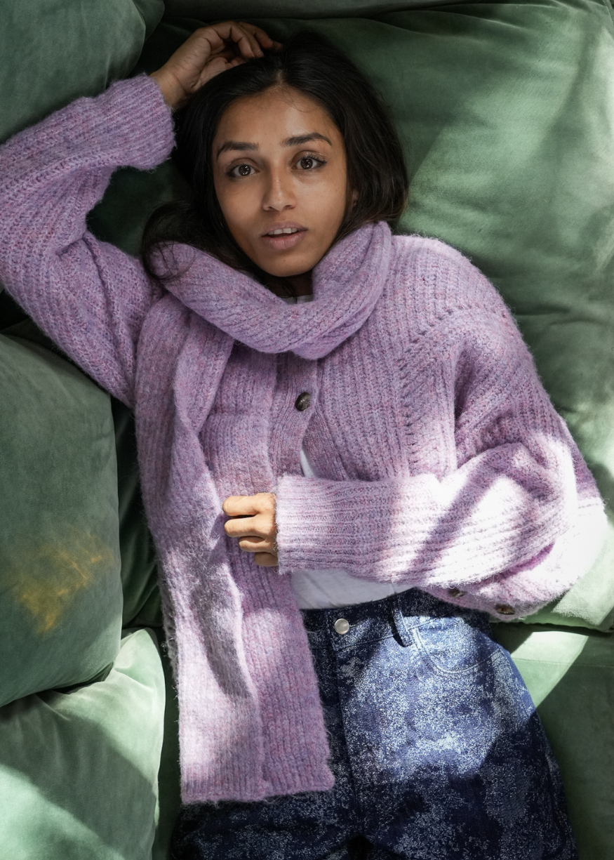 Indi & Cold Loose Knit Cardigan in Mauve
