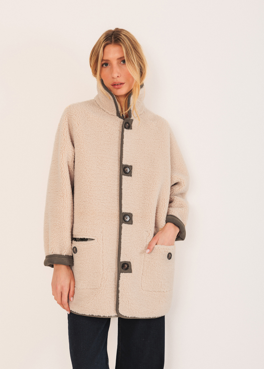 Indi & Cold Reversible Shearling Coat in Khaki