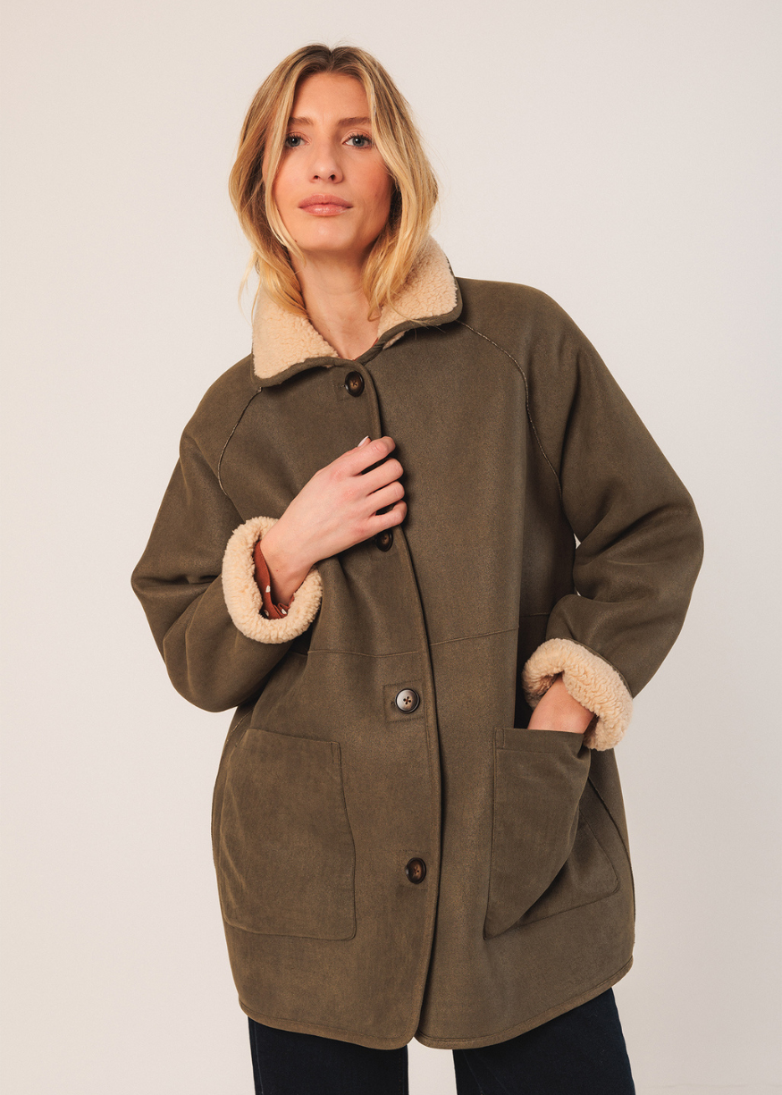 Indi & Cold Reversible Shearling Coat in Khaki