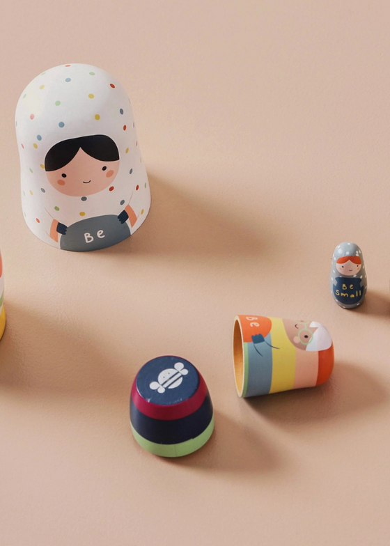 Kids Wooden Nesting Dolls