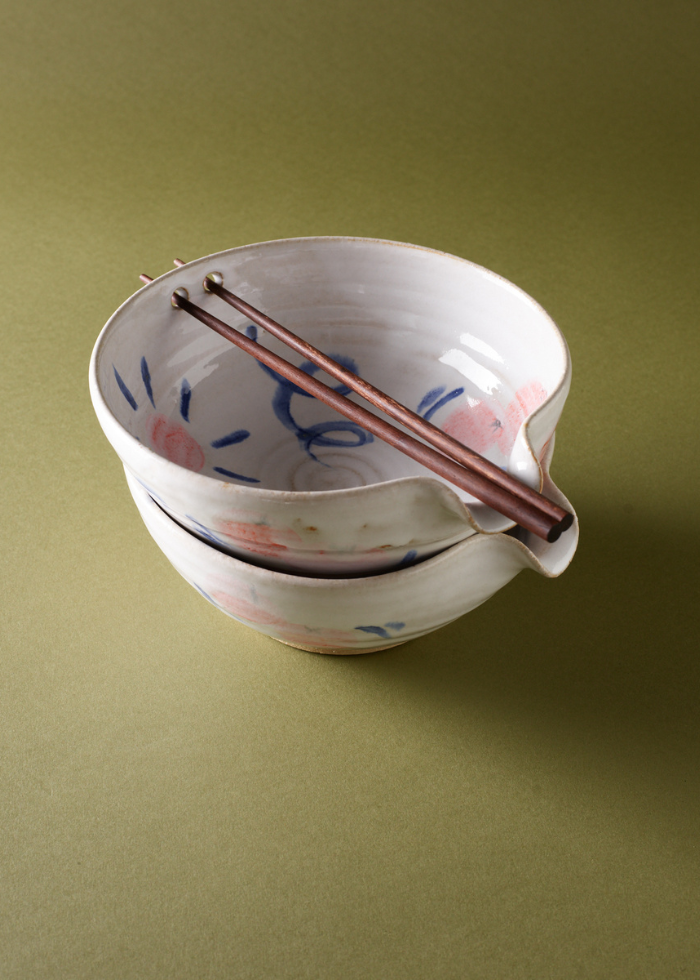 Mancora Stoneware Ramen Bowl with Chopstick Holder