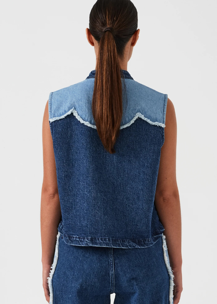 Seventy + Mochi Ari Waistcoat in Dark Vintage Scallop