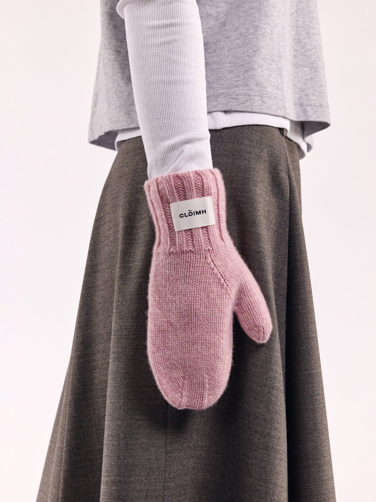 Cloimh - Oversized Wool Mittens - Rose
