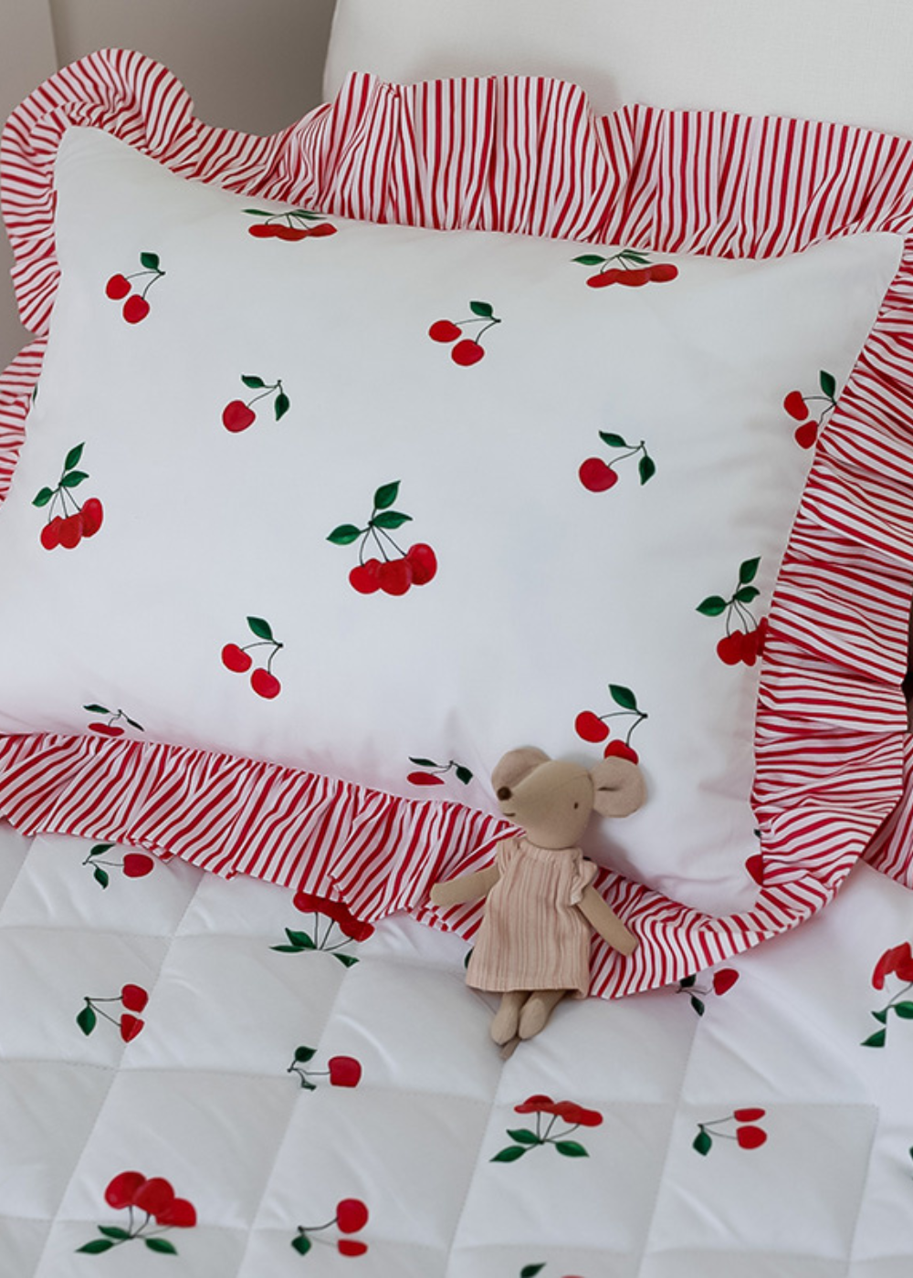 Evie & Skye Ruffled Cherry Quilt & Pillow Set